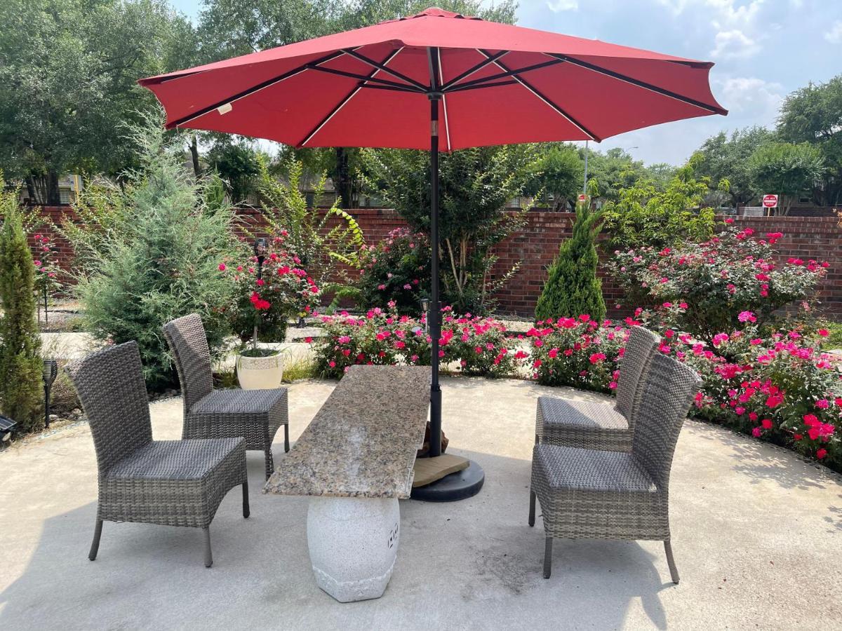 Afra Home With Huge Garden Houston, Texas Extérieur photo